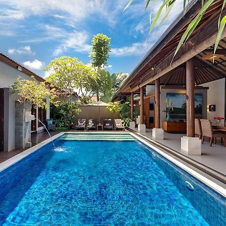 Lakshmi Villas Seminyak Esterno foto