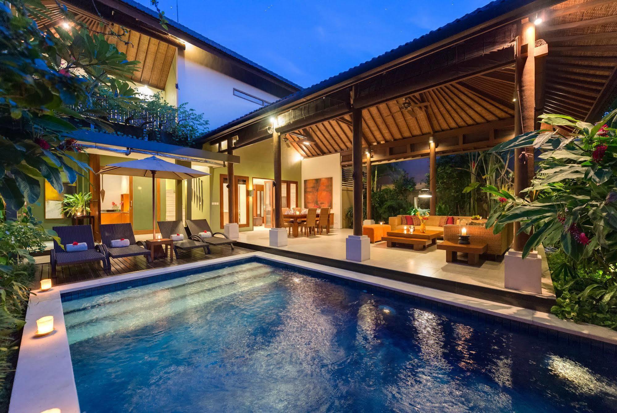 Lakshmi Villas Seminyak Esterno foto