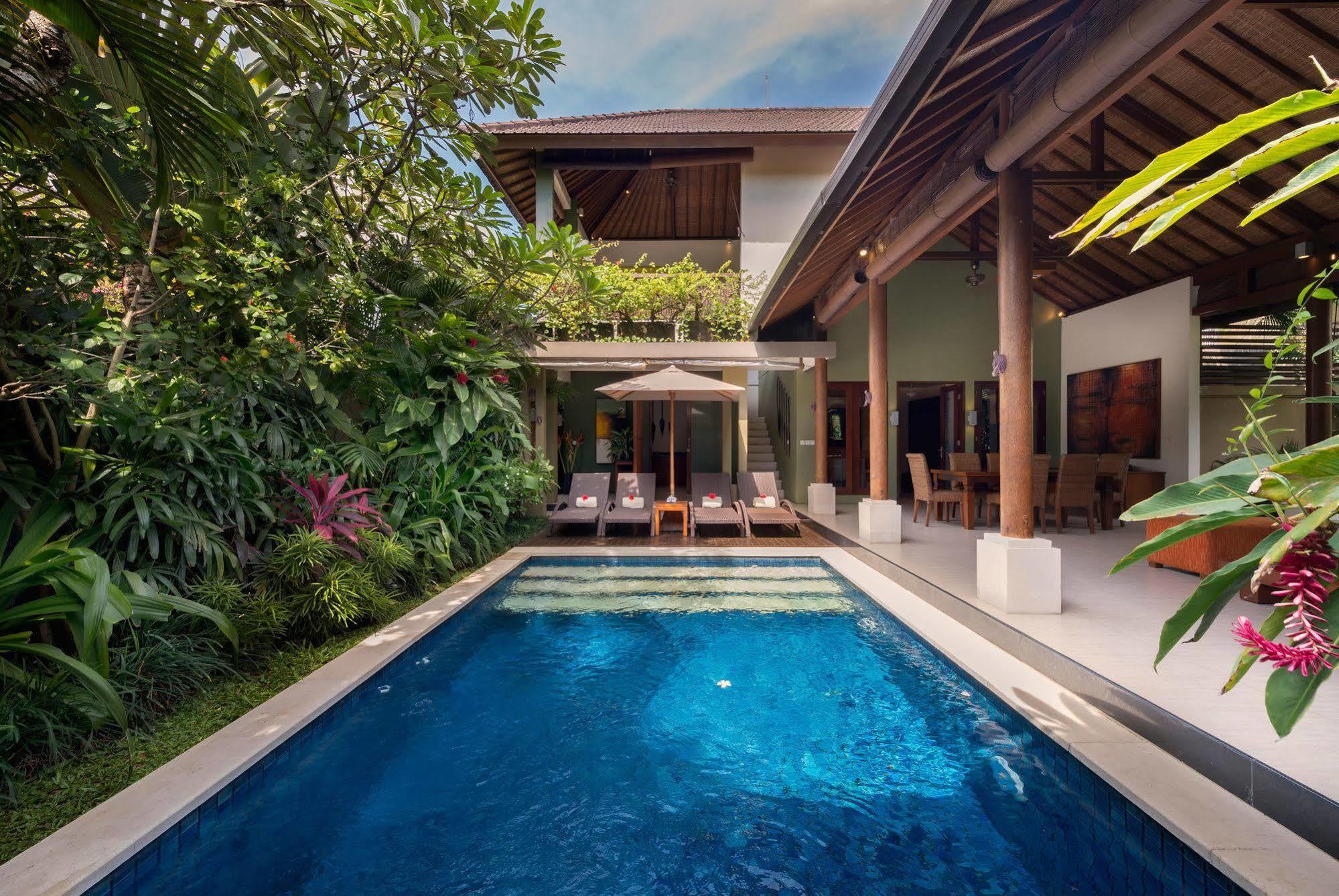 Lakshmi Villas Seminyak Esterno foto
