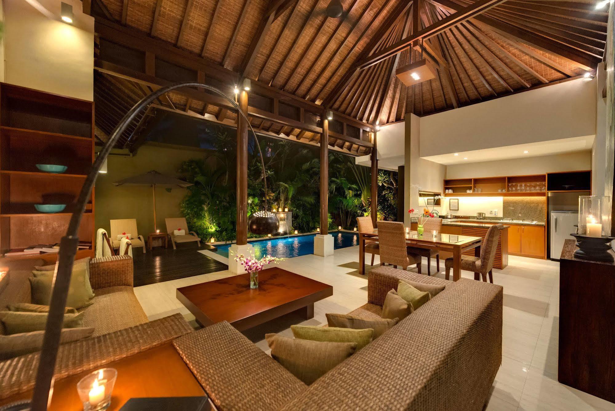 Lakshmi Villas Seminyak Esterno foto